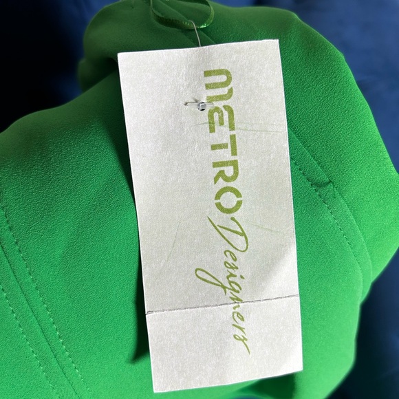 Vibrant Strapless Dress in Green - Picture 6 of 7